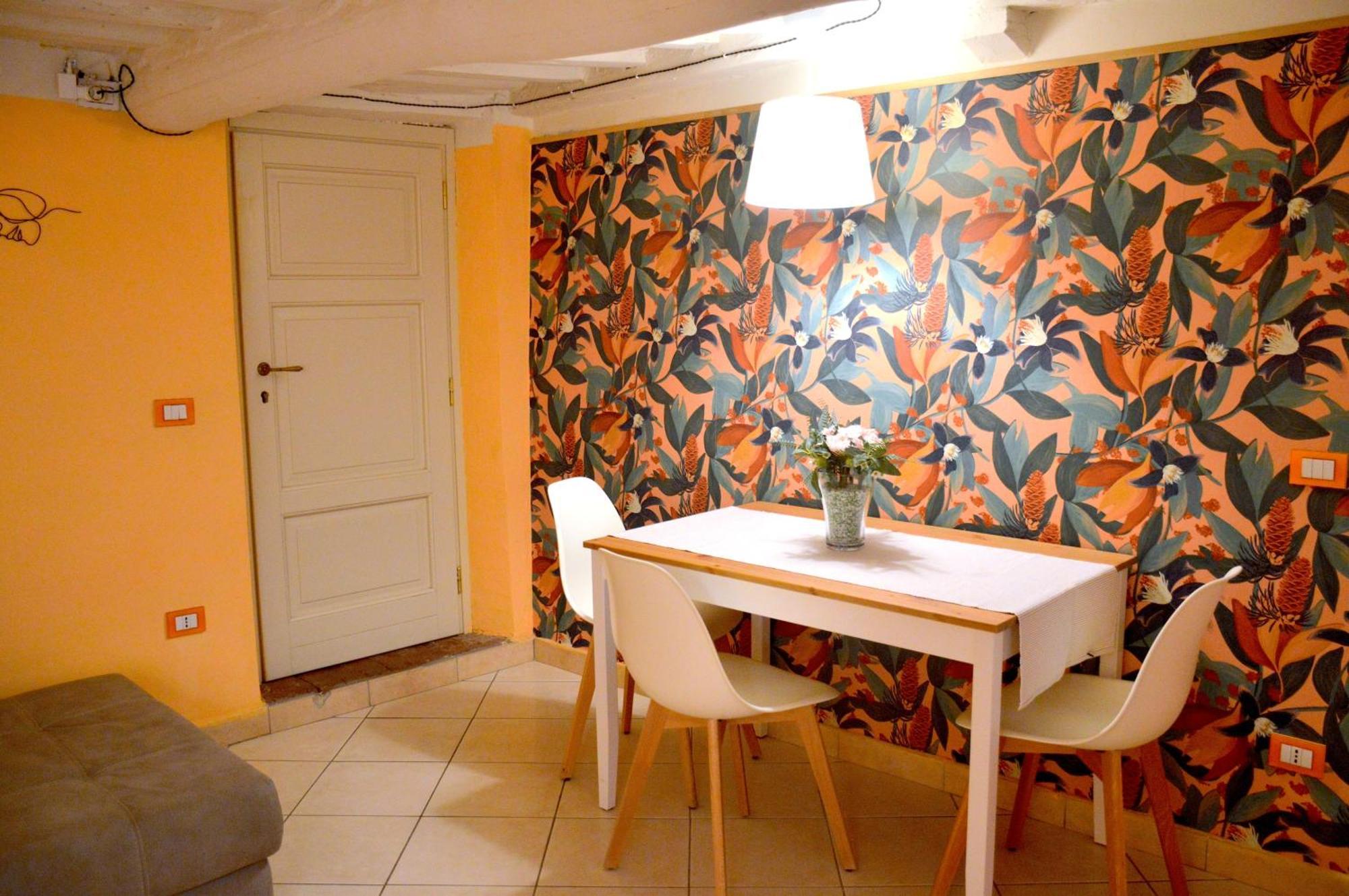 Piazza Napoleone Sweet Apartment Lucques Extérieur photo